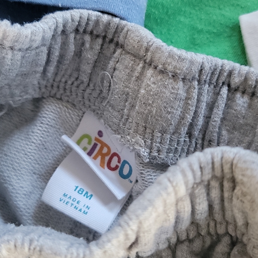 Baby Boys Bundle Lot 18 months 18M Tops Shorts - Picture 10 of 12